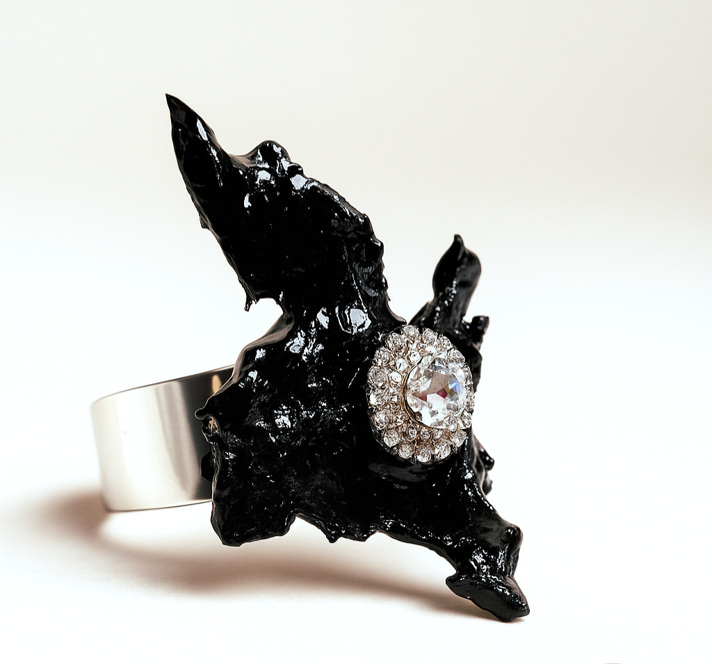 Sustainable Statement Bracelet "Brielle"