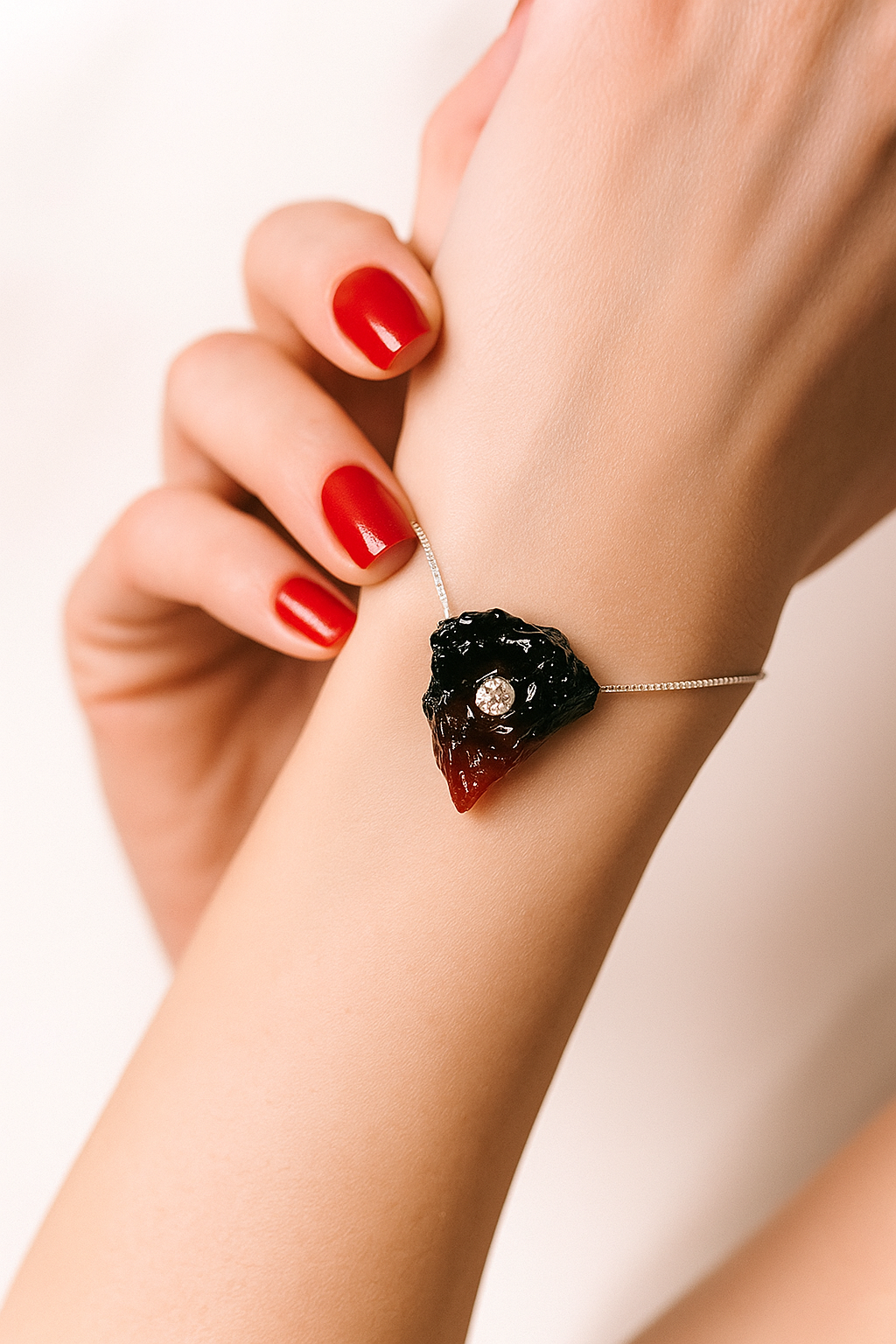 Sustainable Statement Bracelet LUNA/ LAURA