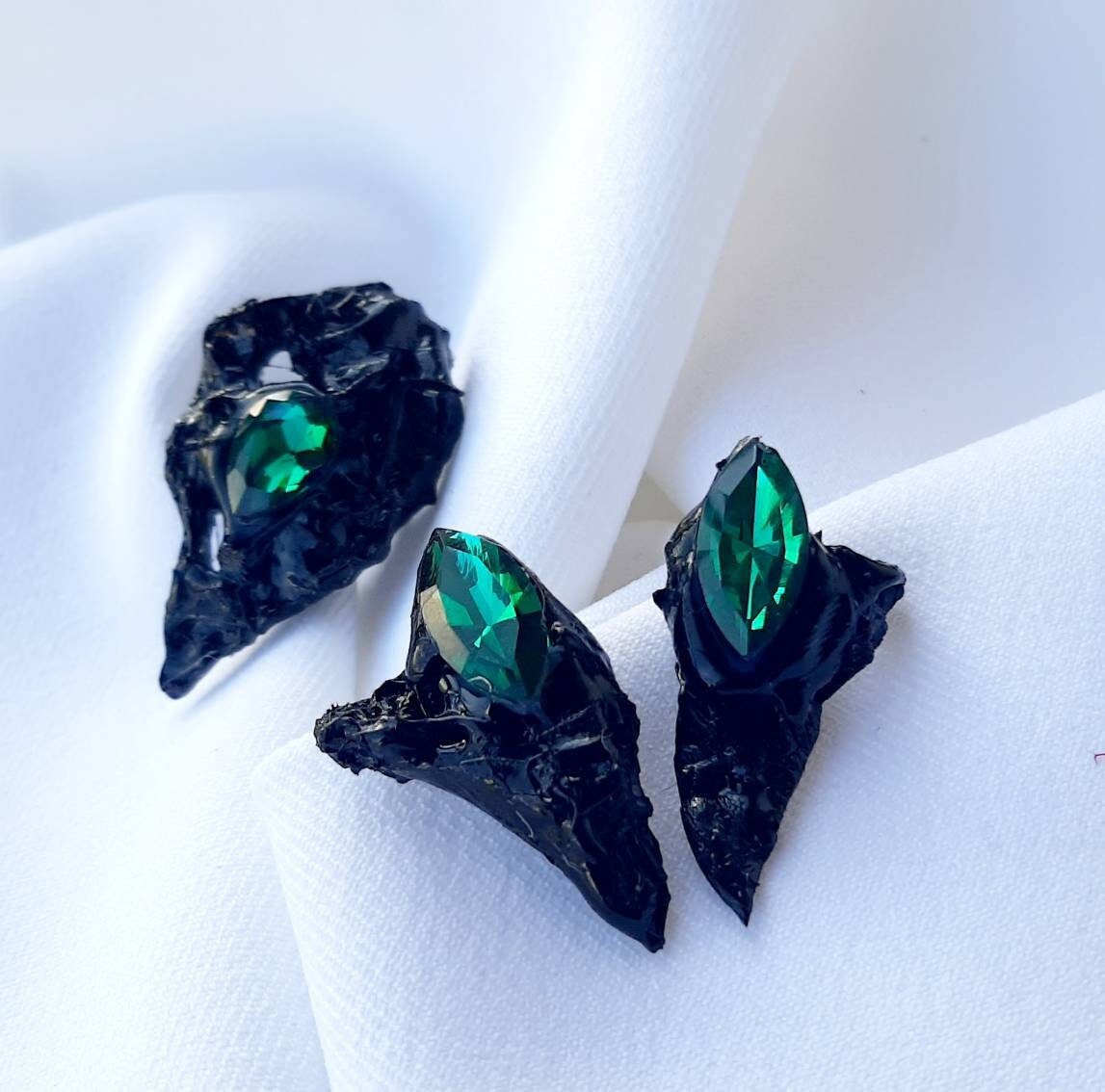 Sustainable Statement Ring EMERALDA